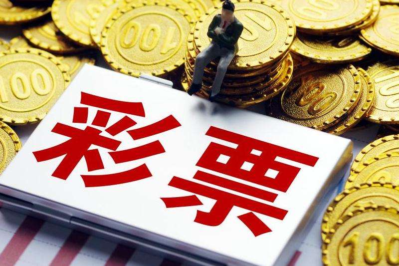 揭示Facebook平台背后的故事和内幕