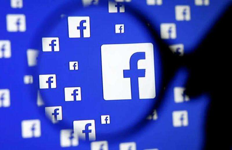 如何在Facebook中暗中添加用户